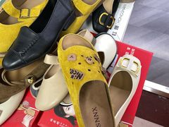 -百荣世贸商城