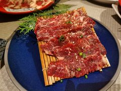 -山川小町·极番烧肉(新地假日广场店)
