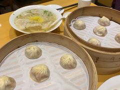 蟹粉小笼包-鼎泰丰(嘉年华•海信广场VILLAGE店)