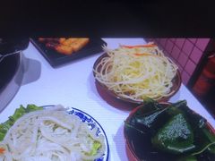 -卤校长老火锅(杨家坪直营店)