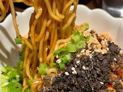 -肆海小川菜酒馆Wine Bistro (青年路店)