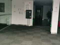 -TESLA 特斯拉(北京南四环中路特斯拉中心)