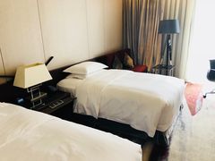 -广州天河希尔顿酒店