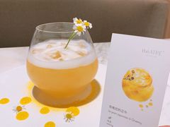 吉维尼的正午-théATRE 茶聚场(王府中環店)