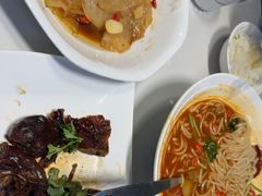 -三湘四水正宗湘菜(君峰路店)