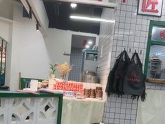 -扎起市井老火锅(乐山总店)