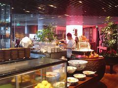 自助取餐区-广州富力君悦大酒店·凯菲厅