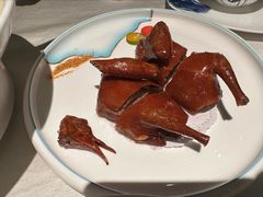 春卷皮爆汁乳鸽-相思林金岛饭店(青山湖店)