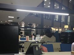 -南京师范大学仙林校区图书馆