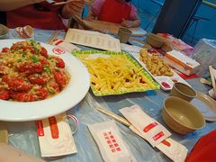 -肥肥虾庄·金牌油焖大虾(东湖欢乐谷店)