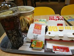 -麦当劳(政通路店)