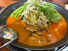 -喇喇排骨火锅·传统韩式脊骨汤(望京西园总店)