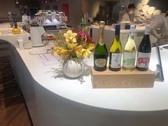 店内布置-潮一不贰·法式甜品·生日蛋糕·西式简餐(外滩店)