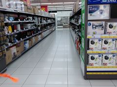 -家乐福(四元桥购物中心店)