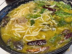 -肥汁米蘭香港米线(长宁来福士店)