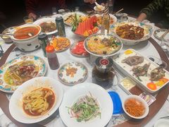 -伊带伊路新疆美食府(呼家楼店)