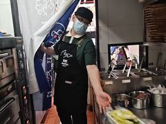 -肥肥虾庄·金牌油焖大虾(汉口城市广场店)