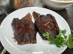 -乌文新澄海卤鹅店