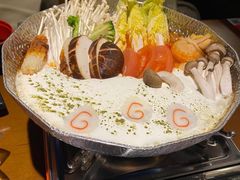 -魔丼屋(日月光店)