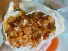 -白玉兰食品甜凤店(合生汇店)