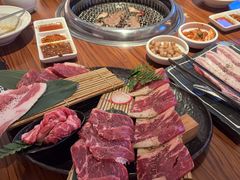 -烧肉一番·新韩式炭火烤肉(大岭山店)