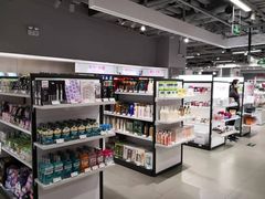 -唯品会(北京国瑞城店)