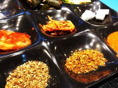 -烤路里·韩国品质自助烤肉(石路天虹4号店)