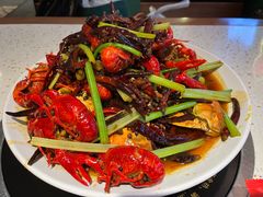 -沪小胖·小龙虾·蓝龙王(八佰伴店)