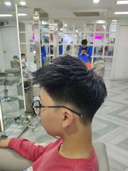 -米娜护肤造型