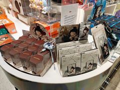 -泡泡玛特POPMART(侨福芳草地店)