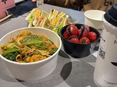 -W COLLECTIVE  DESSERT SHOP