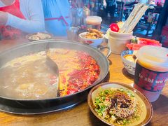 -萍姐火锅·公路夜市(武汉首店)