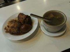 -阿水狮猪脚大王(台中公园店)