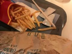-麦当劳(世界城广场店)