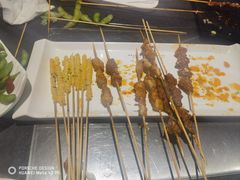 -卞二小串·鹤岗烧烤·坑烤(永定路店)