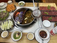 -田村·酸汤鲜牦牛肉火锅(布达拉宫广场店)