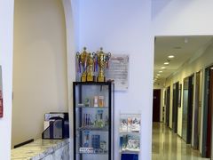 -瑞尔齿科(颐堤港诊所)