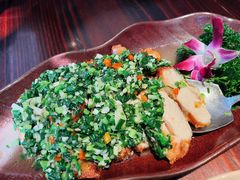 大理风味葱椒鸡-花马天堂云南餐厅 Lost Heaven(高邮路店)