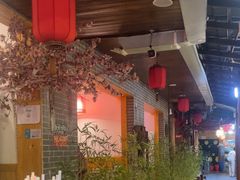 -三道苗苗鱼·美蛙黄辣丁(八里店)