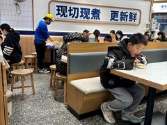 -粉小主·贵州酸汤牛肉粉(南京仙林金鹰店)