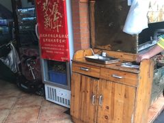 -维吾尔餐厅(宜山路店)