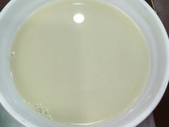 豆汁儿-门框胡同百年卤煮(新街口店)