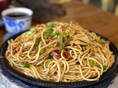 -蒙亨·阿木图赛(乌兰察布天恒广场店)