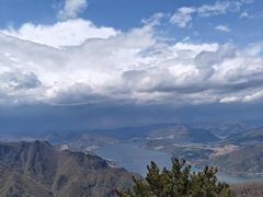 -九鼎铁刹山风景区