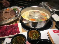 -左庭右院鲜牛肉火锅(南通CBD大有境店)