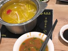 -龙聚德北京烤鸭(沙坪坝华宇A馆店)
