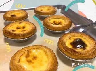 材料 淡奶油60g 纯牛奶30g 白砂糖13g 炼