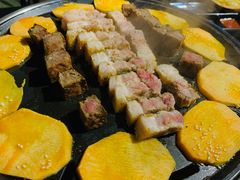 地瓜片-·缸桶屋·韩式牛肋条自助烤肉(西湖D11店)
