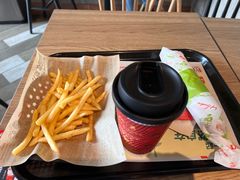 -肯德基(湾畔店)
