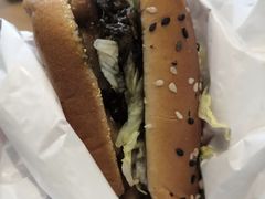 腊味菜菜堡-麦当劳(明湖店)